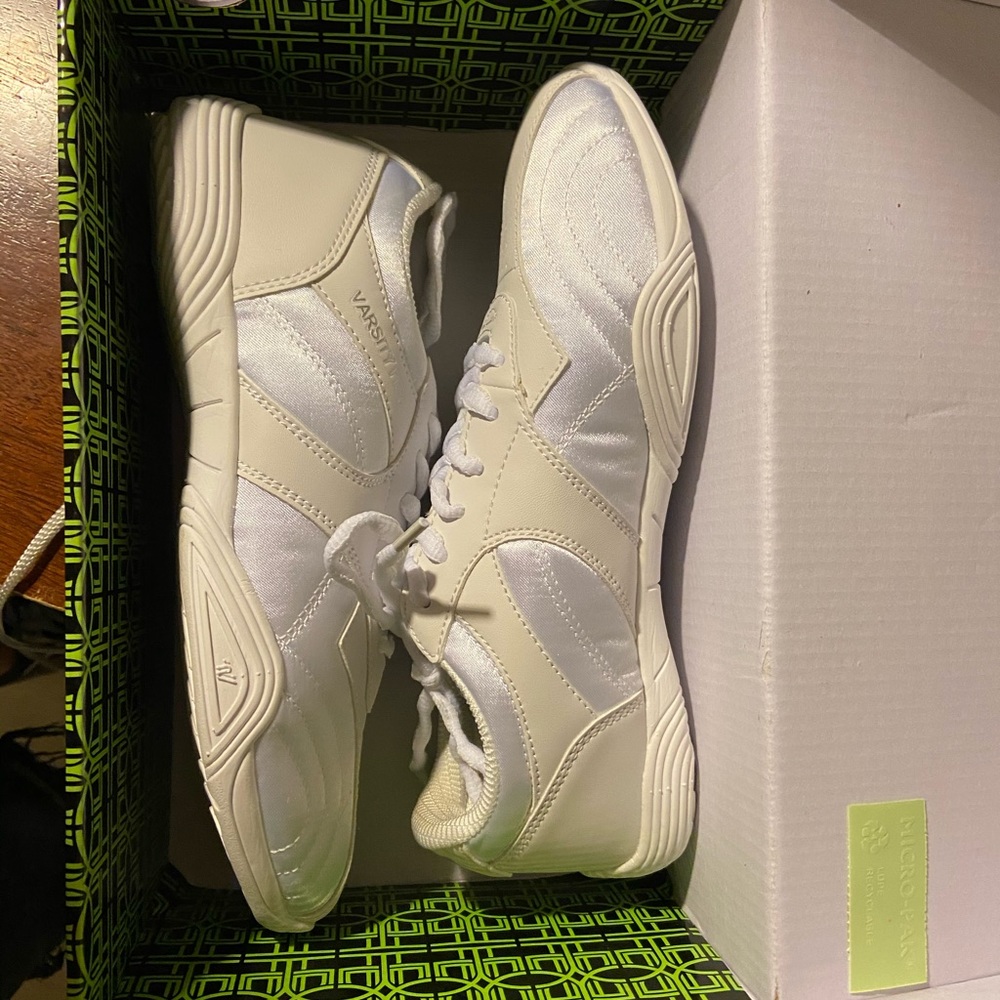 Brand New Varsity Cheer Shoes